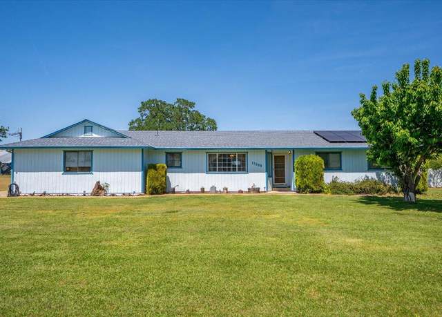 Property at 17096 Flowers Ln, Anderson, CA 96007, 3 beds, 2 baths