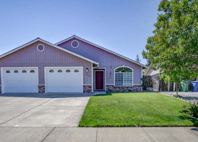Property at 1980 Airstrip Rd, Redding, CA 96003, 3 beds, 2 baths