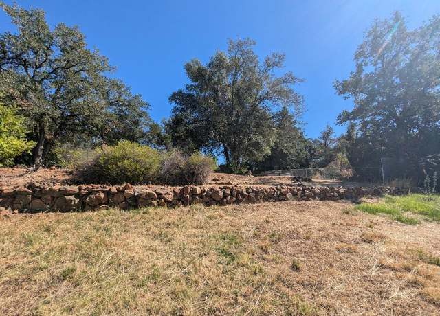 Property at 1433 Lakeside Dr, Redding, CA 96001