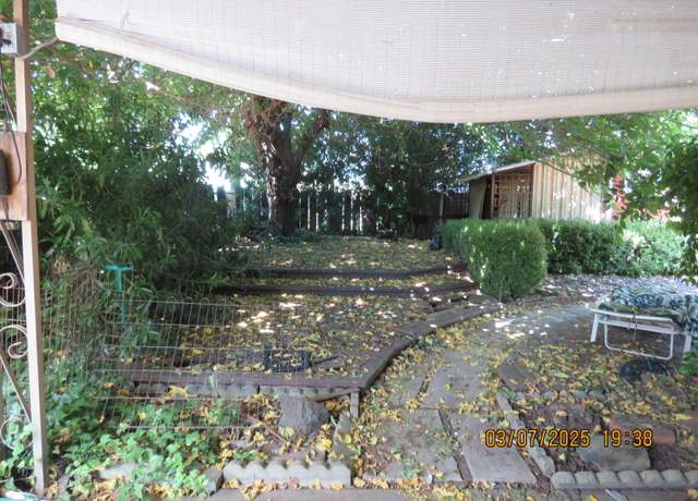 Property at 3768 Mercury Dr, Redding, CA 96002, 3 beds, 1.5 baths