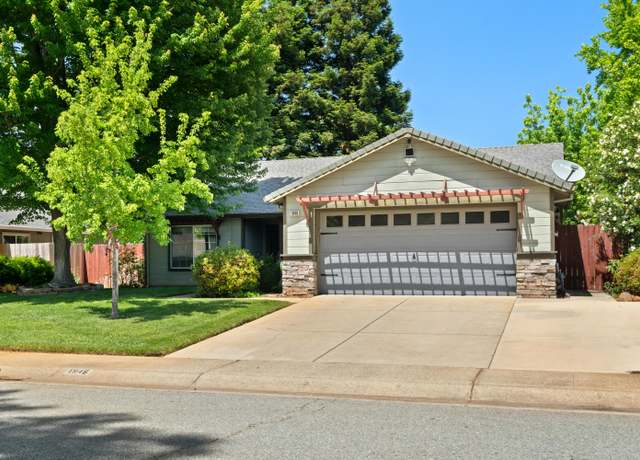 Property at 1946 Jeanae Ct, Redding, CA 96002, 3 beds, 2 baths