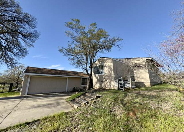 Property at 1020 Gibralter Rd, Redding, CA 96003, 4 beds, 2.5 baths