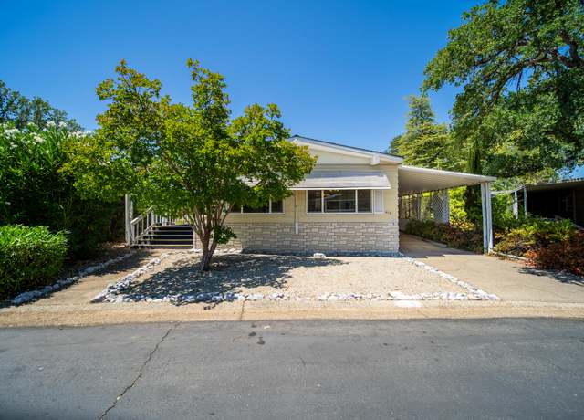 Property at 470 Brushwood Dr, Redding, CA 96003, 2 beds, 2 baths