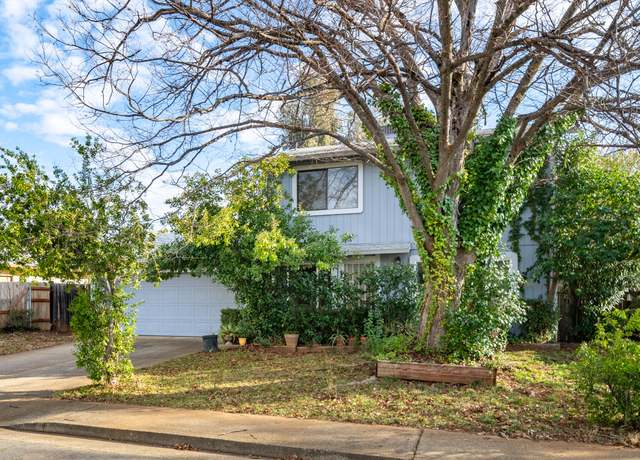 Property at 3881 Pegasus St, Redding, CA 96002, 3 beds, 2 baths