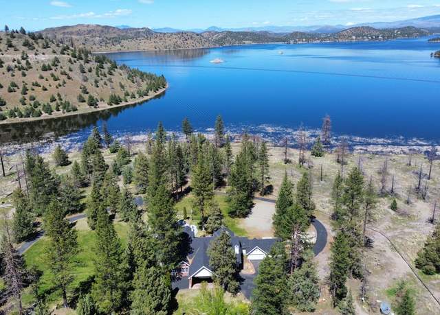 Property at 17917 Lakeshore Dr, Weed, CA 96094, 5 beds, 5 baths