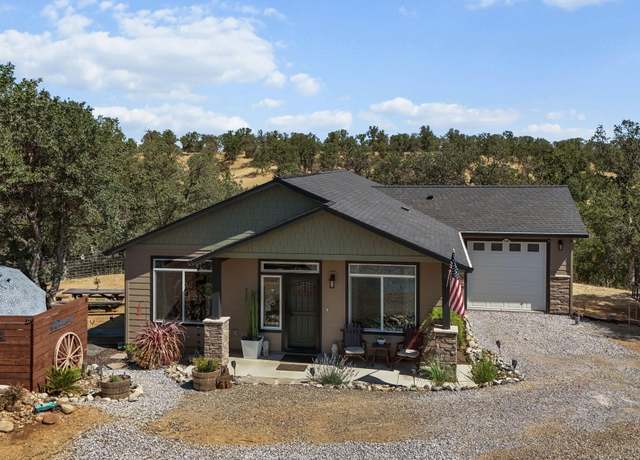 Property at 18710 Saddleback Ridge Rd, Cottonwood, CA 96022, 2 beds, 2 baths