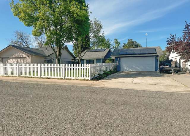 Property at 2016 Stonybrook Dr, Red Bluff, CA 96080, 3 beds, 2 baths