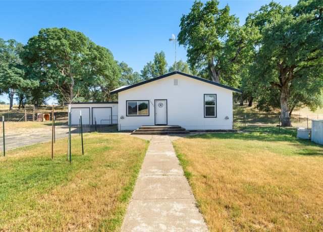 Property at 18555 Live Oak Rd, Red Bluff, CA 96080, 2 beds, 1 bath