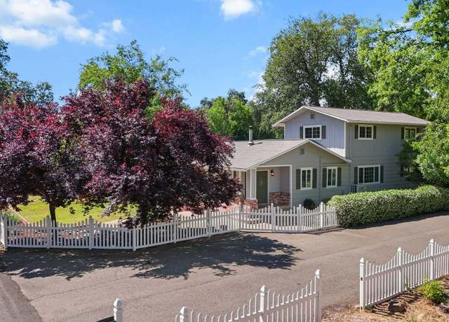 Property at 19186 Knighton Rd, Redding, CA 96001, 4 beds, 3 baths