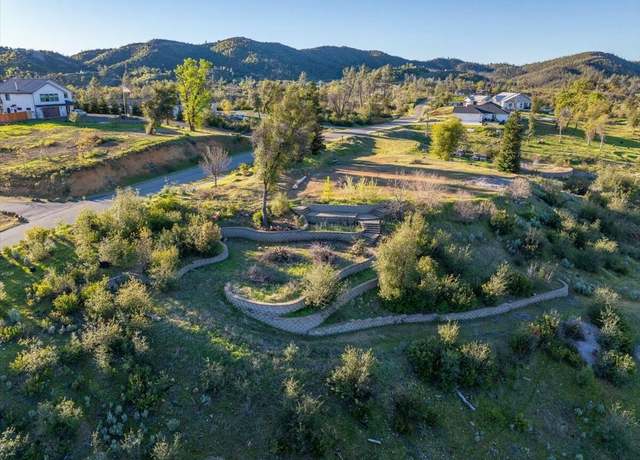 Property at 10080 Tilton Mine Rd, Redding, CA 96001