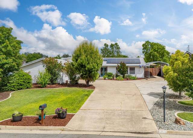 Property at 7597 Terra Linda Way, Redding, CA 96003, 3 beds, 2.5 baths