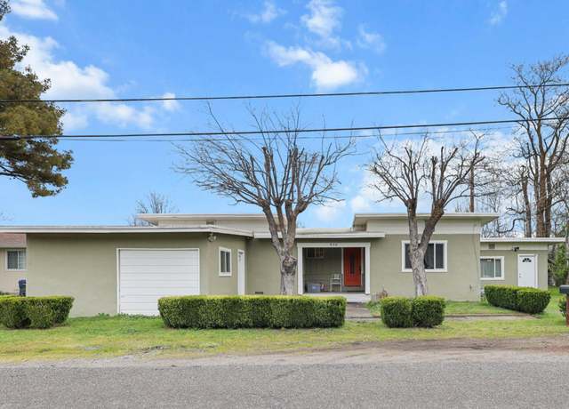 Property at 650 Lakeside Dr, Red Bluff, CA 96080, 4 beds, 2 baths