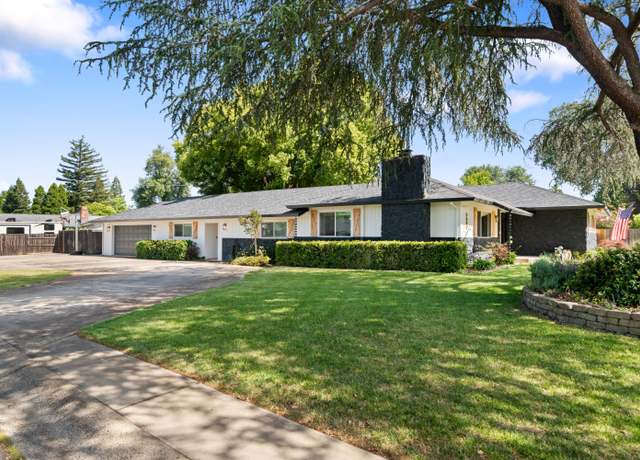 Property at 3689 Suzanne Way, Redding, CA 96002, 4 beds, 2.5 baths