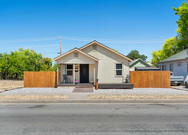 Property at 1260 Monroe St, Red Bluff, CA 96080, 2 beds, 1 bath