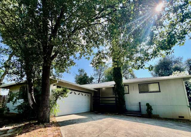 Property at 3901 El Portal Dr, Redding, CA 96002, 3 beds, 2 baths