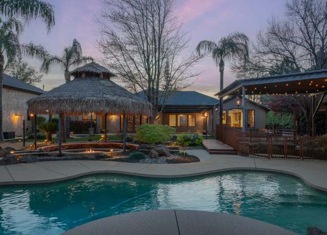 Property at 12539 Glide Way, Redding, CA 96003, 6 beds, 5 baths