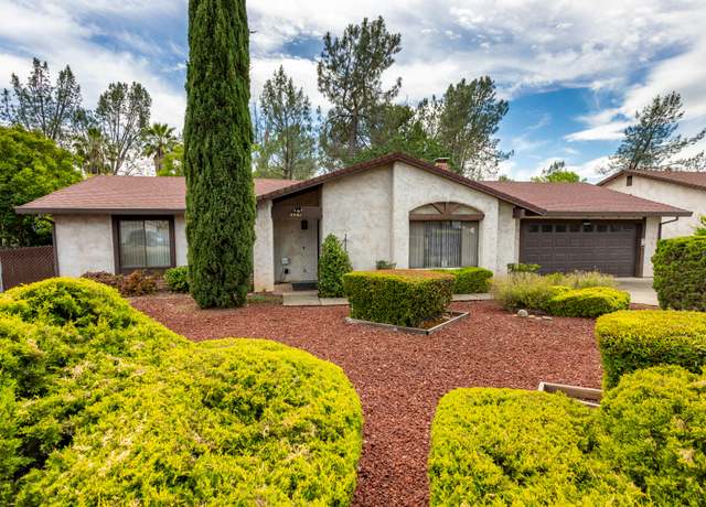 Property at 4081 Remington Dr, Redding, CA 96001, 3 beds, 2 baths