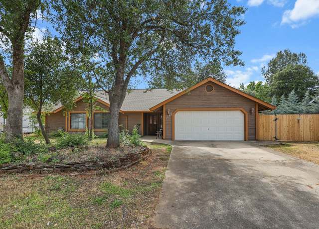 Property at 1152 Edgewood Dr, Redding, CA 96003, 3 beds, 2 baths