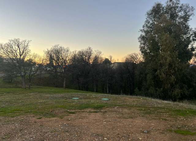 Property at 19874 Squaw Pl, Cottonwood, CA 96022