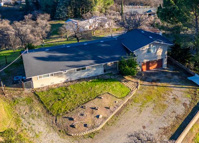 Property at 22355 Pony Ln, Red Bluff, CA 96080, 3 beds, 3 baths