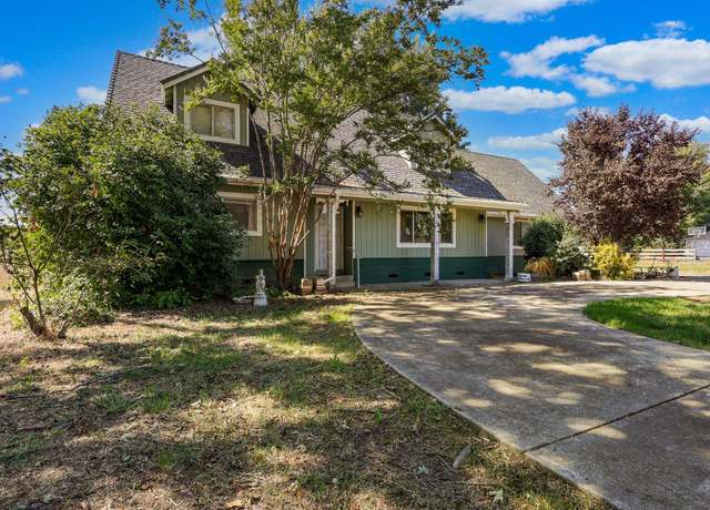 Property at 6740 Churn Crk Rd, Redding, CA 96002, 4 beds, 3 baths