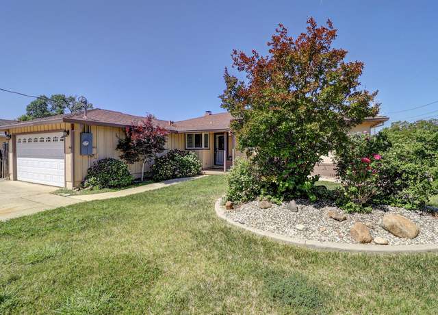 Property at 5801 Mountain View Dr, Redding, CA 96003, 3 beds, 2 baths