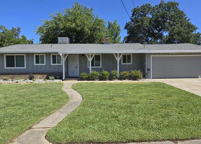 Property at 5714 Cascade Dr, Redding, CA 96003, 3 beds, 2 baths