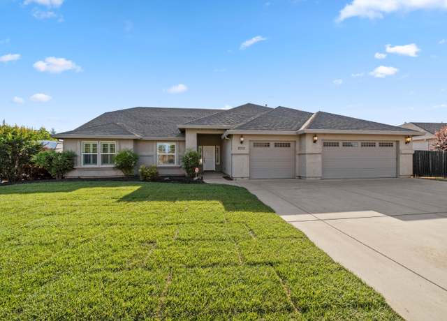 Property at 6552 Capitola Pl, Redding, CA 96001, 4 beds, 2 baths