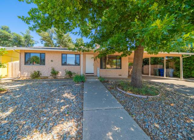 Property at 2006 Vale Dr, Redding, CA 96002, 3 beds, 1 bath