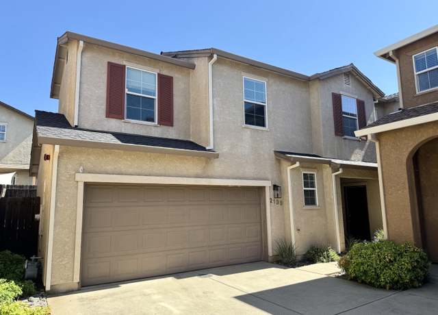 Property at 2135 Vienna Way, Redding, CA 96003, 3 beds, 2.5 baths