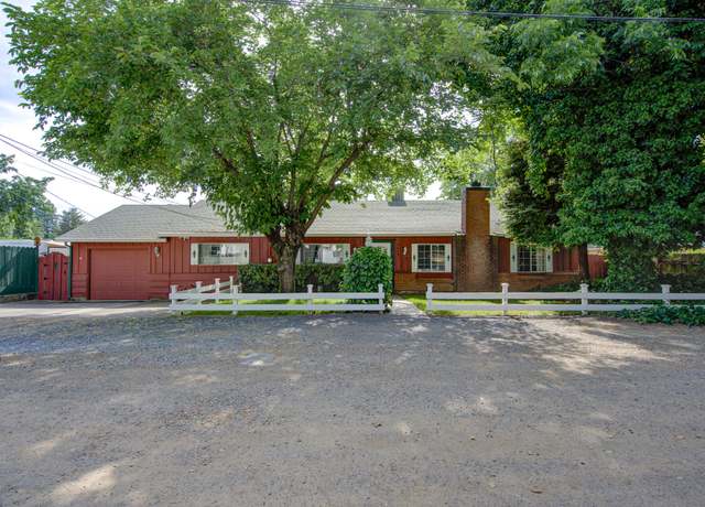 Property at 2915 Rockabye Ln, Redding, CA 96002, 4 beds, 2 baths