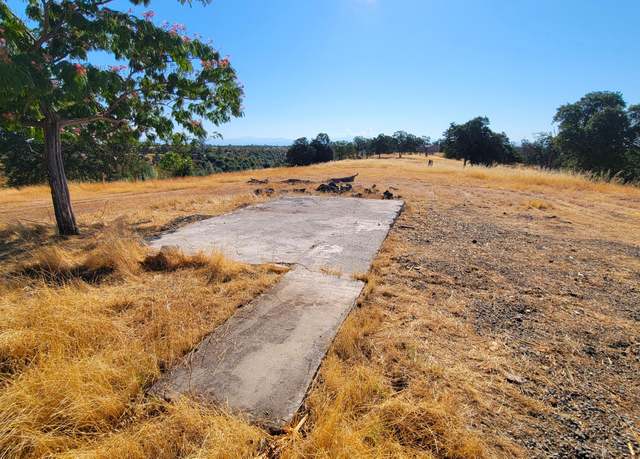 Property at 14485 Small Farms Rd, Igo, CA 96047