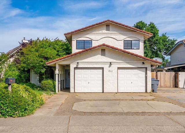 Property at 711 Teakwood Dr, Redding, CA 96003, 3 beds, 3 baths