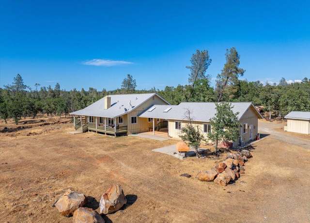 Property at 25150 Dersch Rd, Anderson, CA 96007, 3 beds, 2 baths