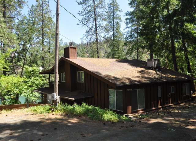 Property at 7678 Juniper Dr #16, Redding, CA 96003, 4 beds, 2 baths