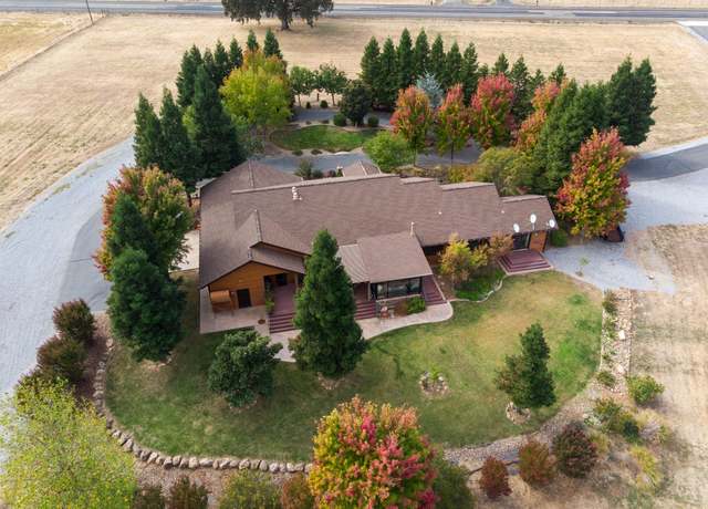 Property at 7125 Deschutes Rd, Anderson, CA 96007, 3 beds, 3 baths
