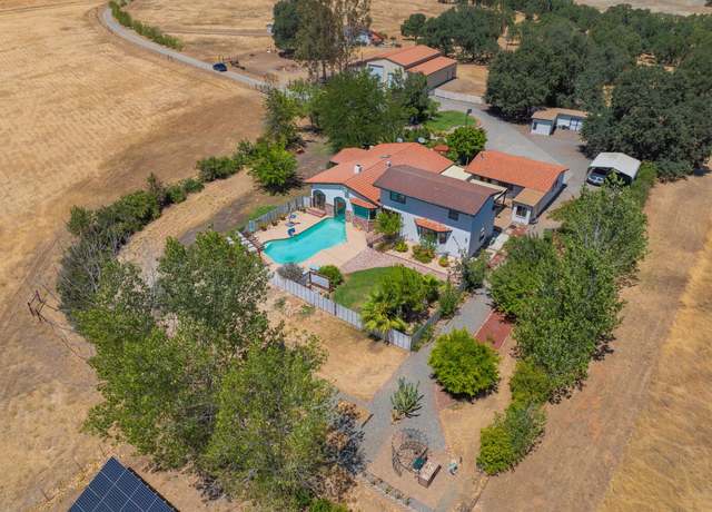 Property at 10750 Dixie Rd, Red Bluff, CA 96080, 4 beds, 3.5 baths
