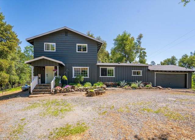 Property at 13750 Dusty Oaks Trl, Bella Vista, CA 96008, 4 beds, 2 baths