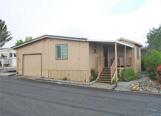 Property at 426 Milkwood Dr, Redding, CA 96003, 3 beds, 2 baths