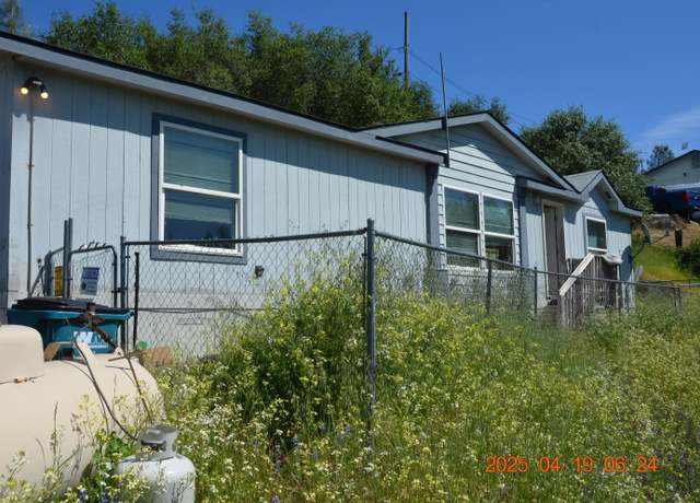 Property at 14722 Bollibokka Way, Redding, CA 96003, 3 beds, 2 baths