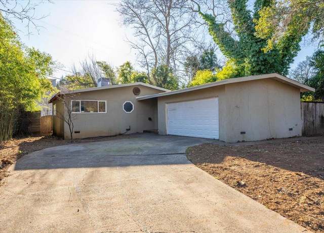 Property at 1745 Del Mar Ave, Redding, CA 96003, 2 beds, 1 bath