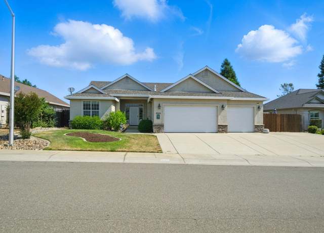 Property at 3372 Old Lantern Dr, Redding, CA 96003, 3 beds, 2 baths