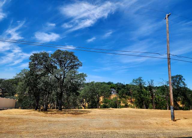 Property at 19835 Cottonwood Dr, Cottonwood, CA 96022