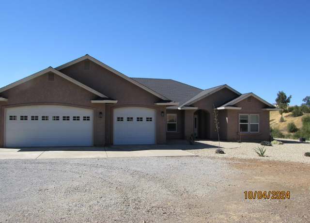 Property at 24015 Shirley Dr, Bella Vista, CA 96008, 3 beds, 2.5 baths