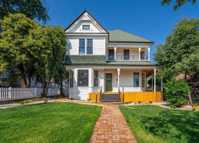 Property at 1764 Chestnut St, Redding, CA 96001, 5 beds, 2.5 baths