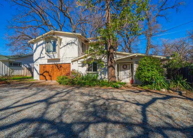 Property at 19036 Genevieve Rd, Redding, CA 96003, 5 beds, 4 baths