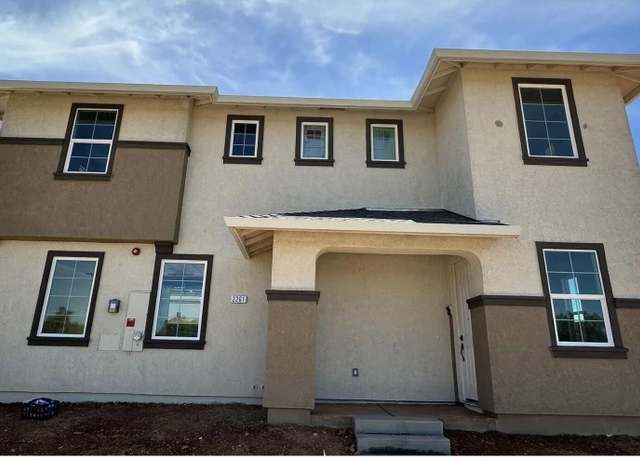Property at 2261 Milano Trl, Redding, CA 96003, 3 beds, 2.5 baths
