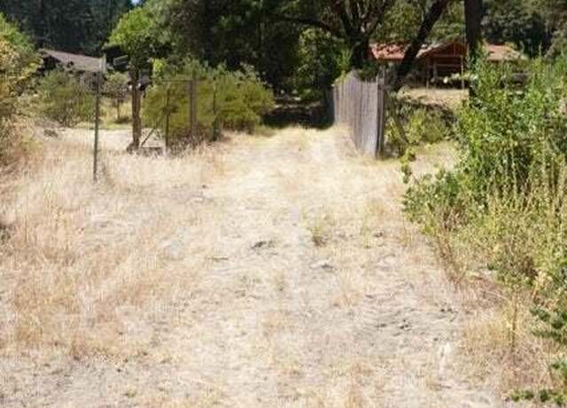 Property at 800 Suzy Q Rd Rd, Burnt Ranch, CA 95527