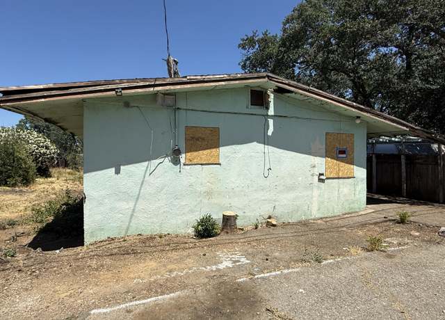 Property at 987 July Way, Redding, CA 96003, 1 bed, 1 bath