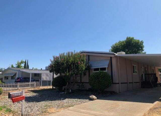 Property at 1064 Eagle Nest Rd, Redding, CA 96003, 2 beds, 2 baths